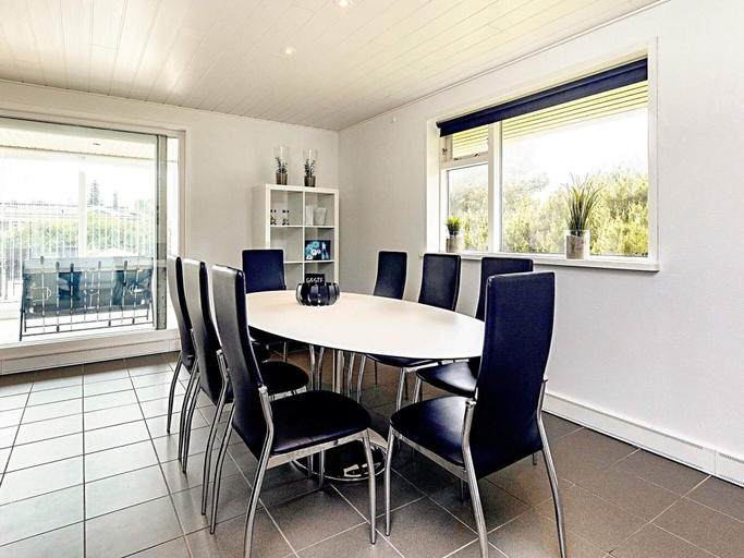 Others 4, 8 Person Holiday Home in Vaeggerlose, Guldborgsund