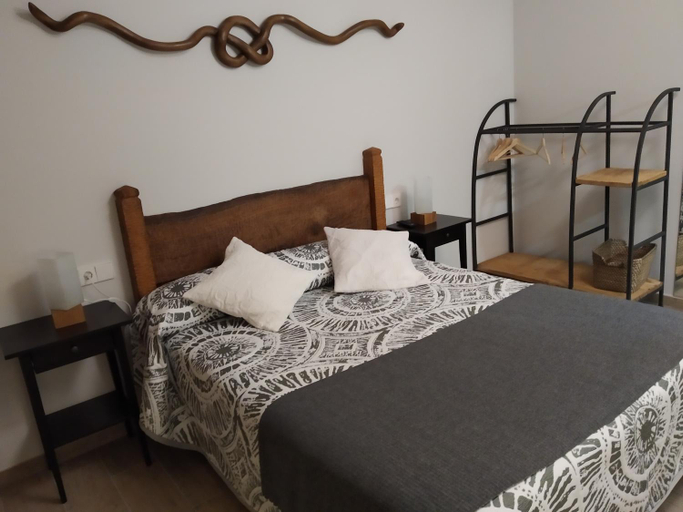 Bedroom 2, CASA SARTZALETA-Navarra-Espana, Navarra