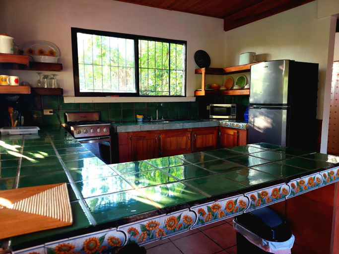 Food & Drinks 3, Eden Atenas Costa Rica, Atenas