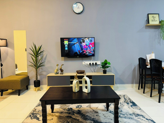 Others 4, BKASTAYCATION KOTA WARISAN KLIA SEPANG FREE WIFI FREE NETFLIX, Sepang