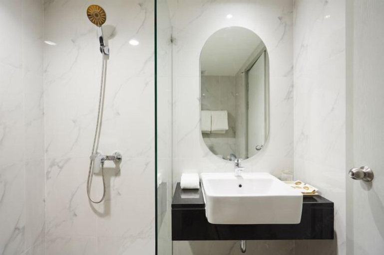 Bathroom 5