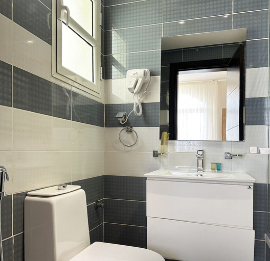 Bathroom 3, Kease Qurtubah A-20 Royal Design GX25, Riyadh