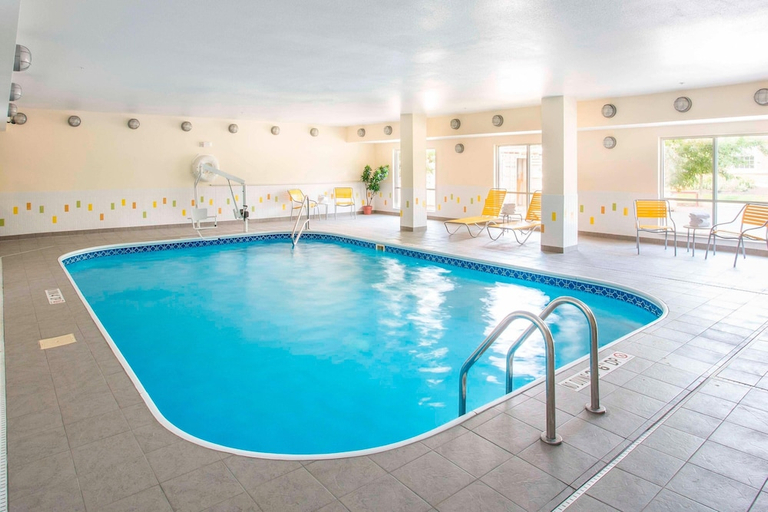 Sport & Beauty, Fairfield Inn Dayton South, Montgomery