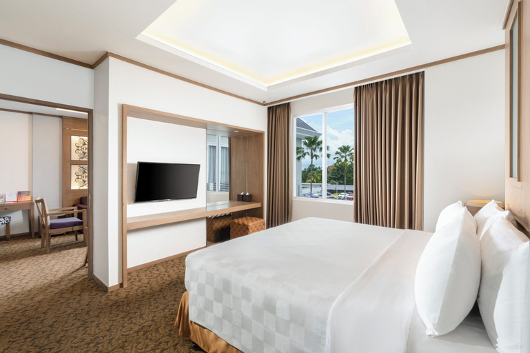 Bedroom 14