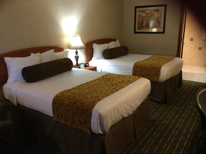 Bedroom 3, Best Western Holiday Hotel, Coos