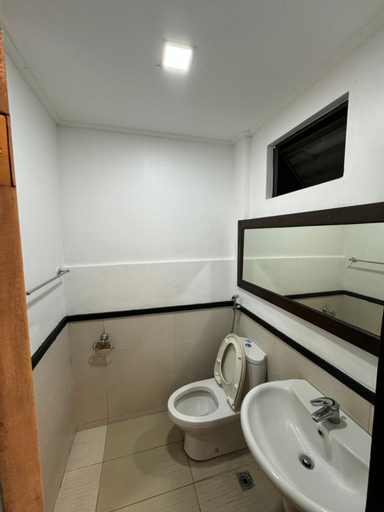 Bathroom 5