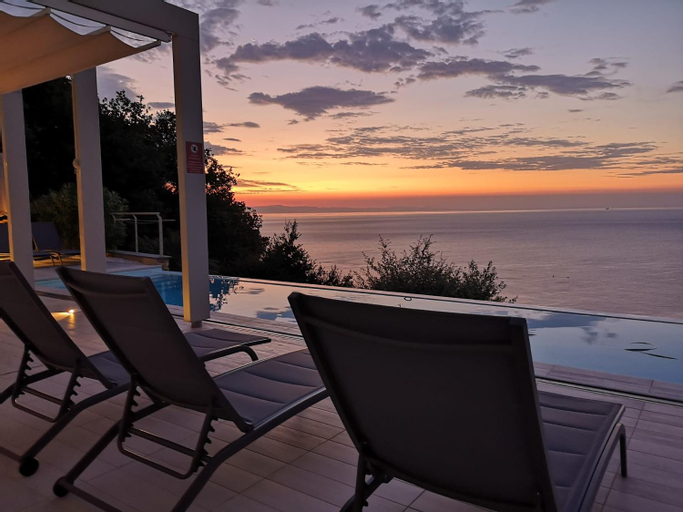 Exterior & Views 5, Bergeggi Tindari Sunrise, Savona
