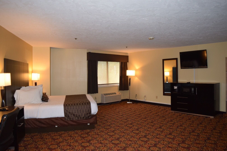 Bedroom 3, Best Western Monticello, Sullivan