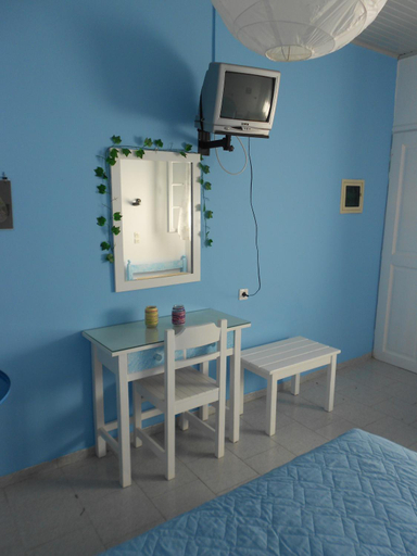 2, Blue White House, Ionian Islands