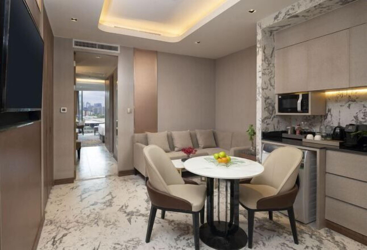 Dining Room 13