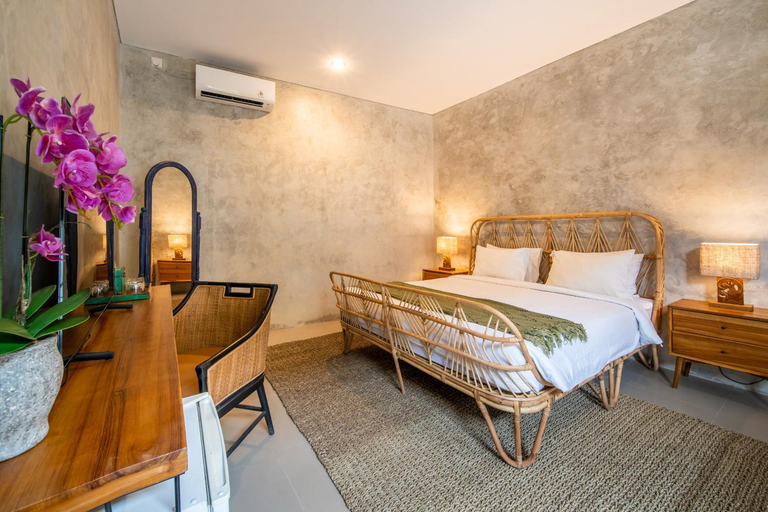 Bedroom, Little Boutique Hotel 103- 30m from beach, Badung