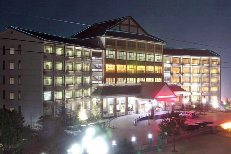 Exterior & Views 2, Sanhu Holiday Hotel, Xianning