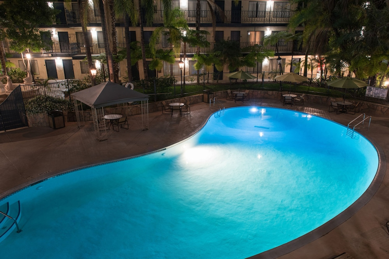 Sport & Beauty 5, Vanllee Hotel And Suites, Los Angeles