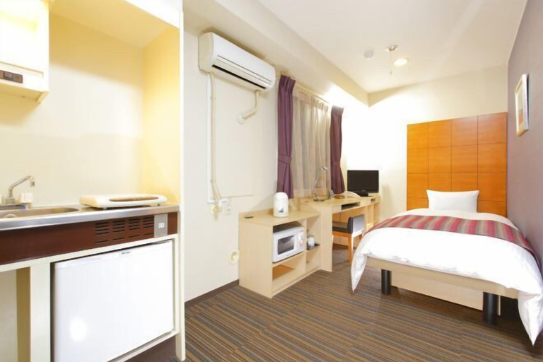 Bedroom 12