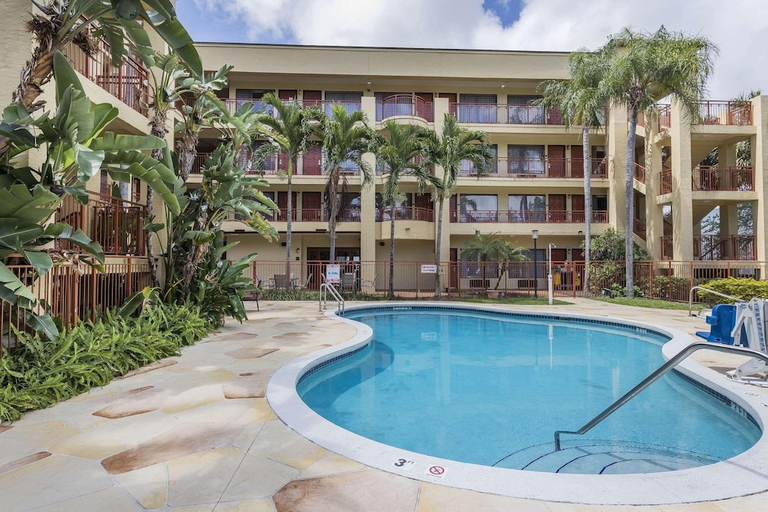 Sport & Beauty 5, Boca Suites Deerfield Beach, SureStay Collection by Best Western FL, Broward