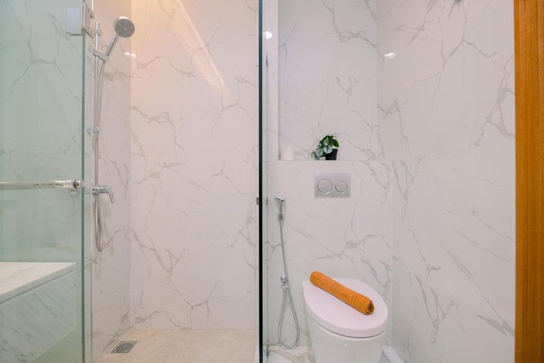 Bathroom 9