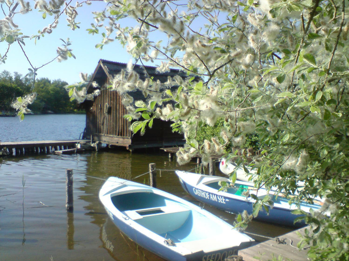 Others 5, Gasthof am See, Herzogtum Lauenburg