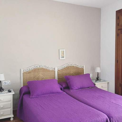 Others 4, Hostal El Espinel, Cádiz