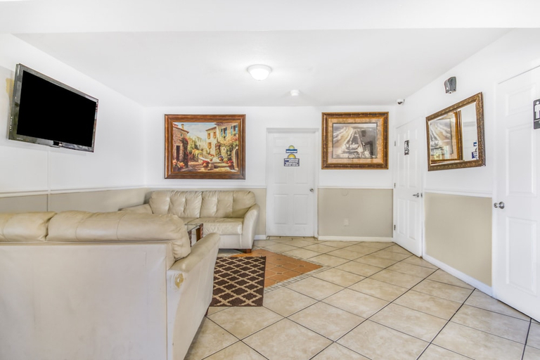 Others 4, Econo Lodge Daytona Beach - Speedway, Volusia