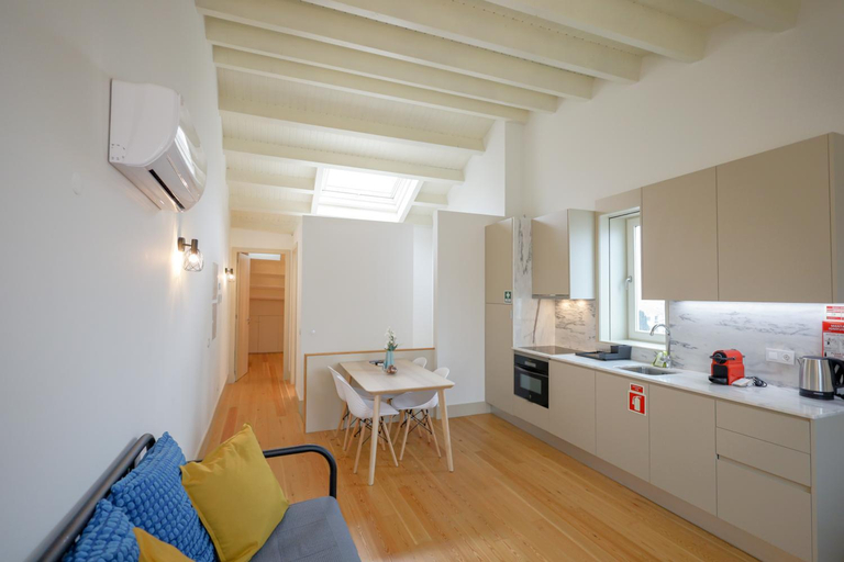 Others 5, Martires Sweet Apts by PortoCityHosts, Porto