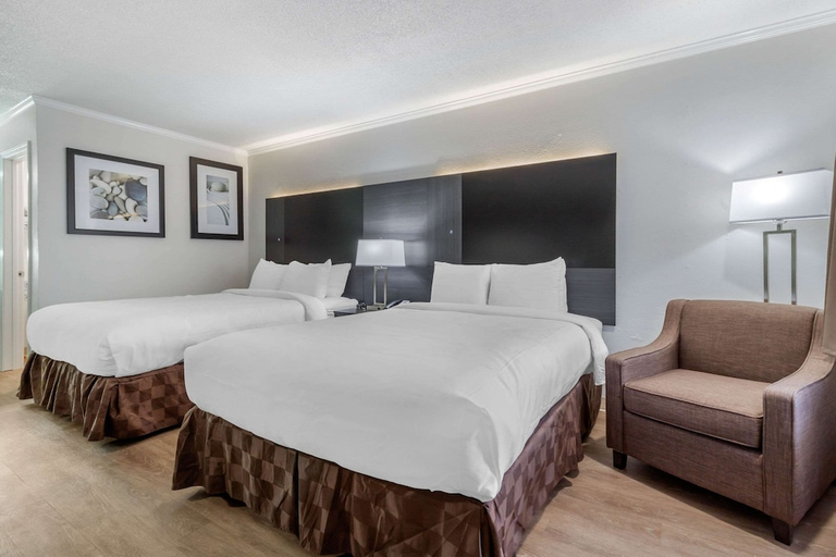 Bedroom 2, Suburban Extended Stay Hotel At The University, Horry
