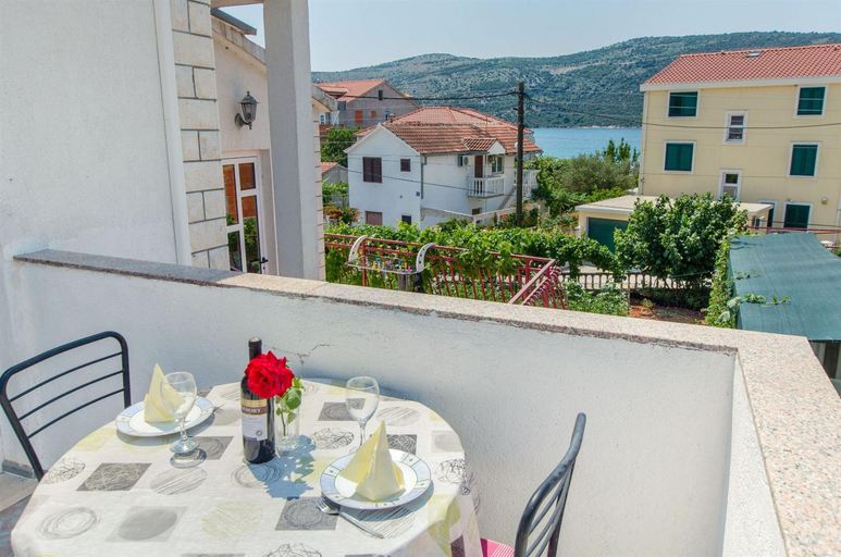 Others 5, Apartments Mala Dalmacija, Marina
