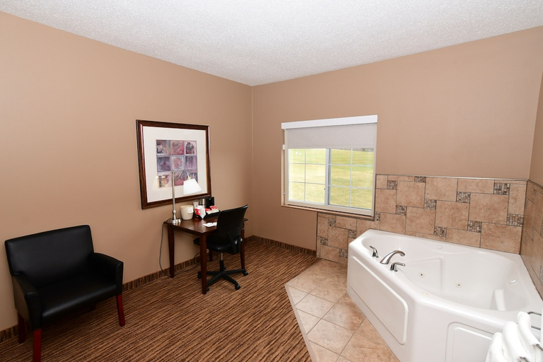 Others 4, Boulders Inn Amp Suites Denison, Crawford