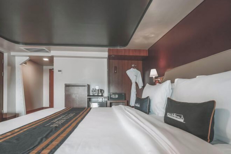 Bedroom 19