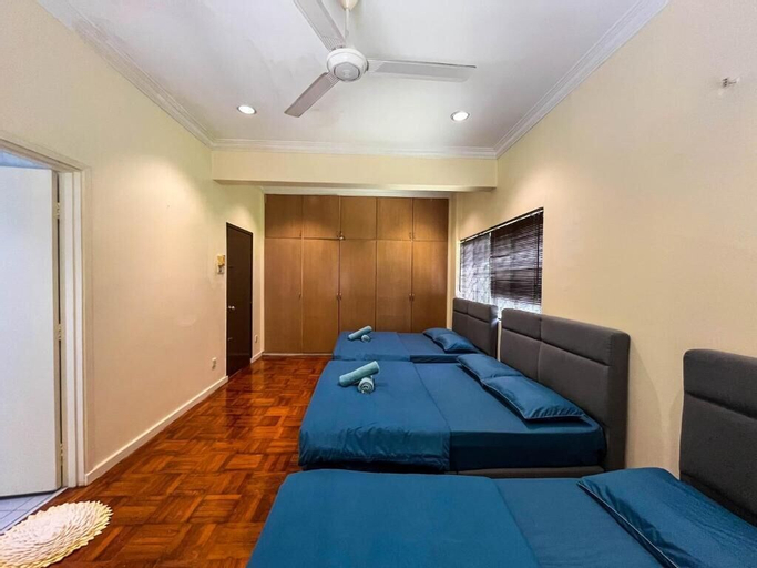 Bedroom 21