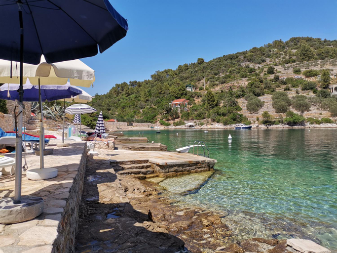 Others 4, Villa Rosa, Vela Luka