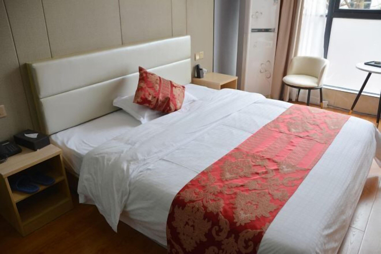Bedroom 8