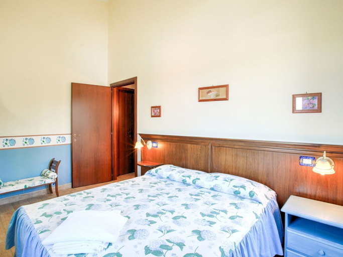 Bedroom 3, Belvilla by OYO Appartamento lo Scoiattolo, Perugia