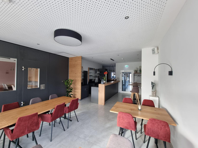 Others 3, Gastehaus und Weingut Erich Hirth, Heilbronn