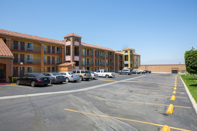 Others 5, Heritage Inn And Suites, Riverside