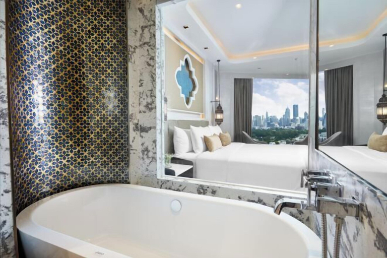 Bathroom 14