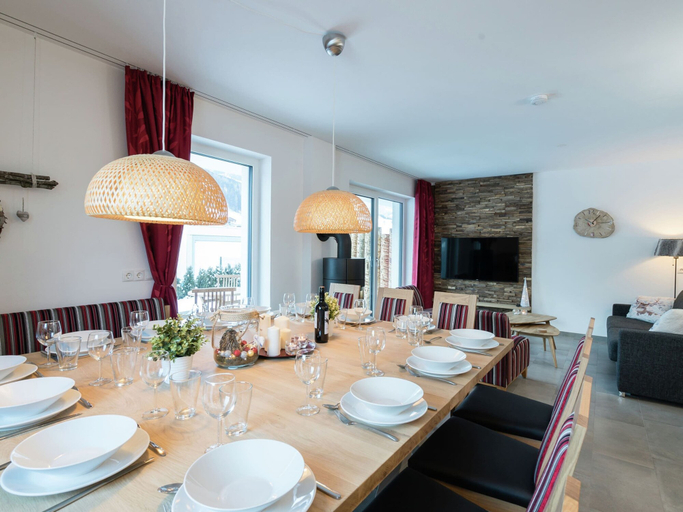 Others 4, Holiday Home in ski Area in Leogang With Sauna, Zell am See