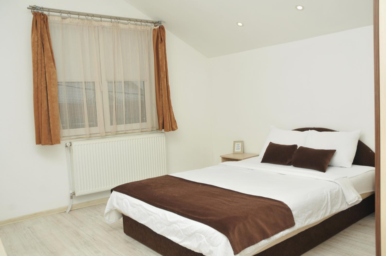 Others 2, "Handmade" Apartment, Niš