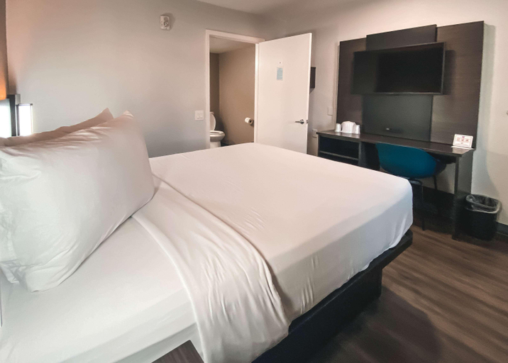 Bedroom 3, Motel 6 West Sacramento, CA, Yolo