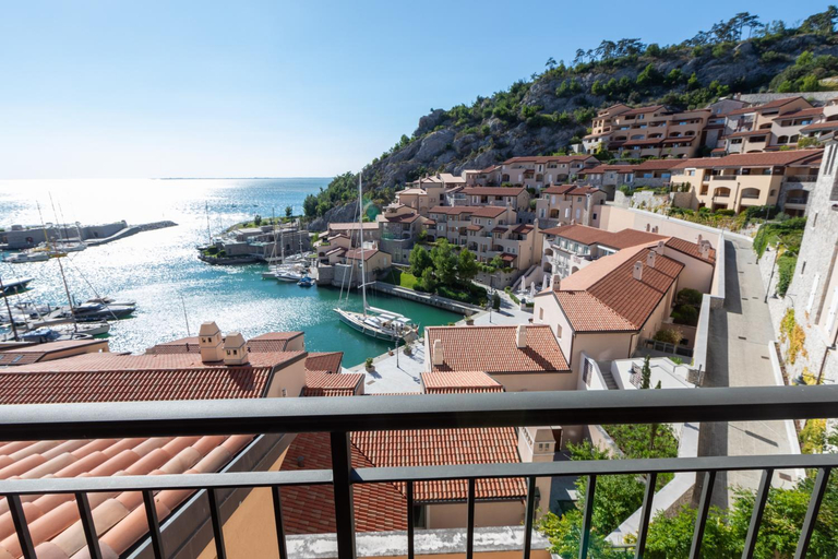 Others 5, Portopiccolo Avolare Apartments in Borgo, beach included, Trieste
