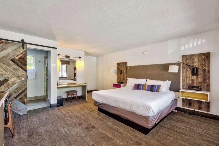 Bedroom 7