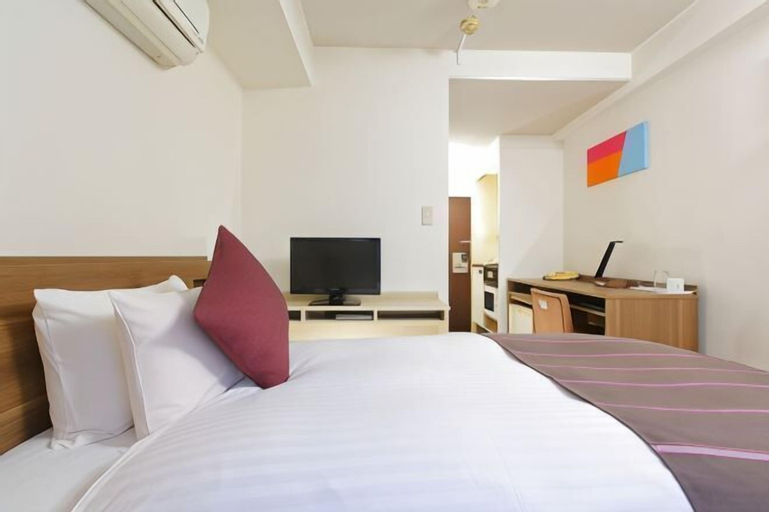 Bedroom 12