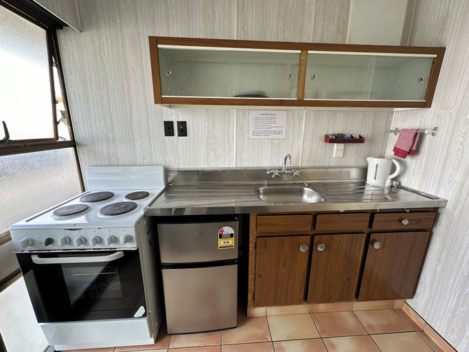 Others 5, Airport Westney Lodge, Manukau
