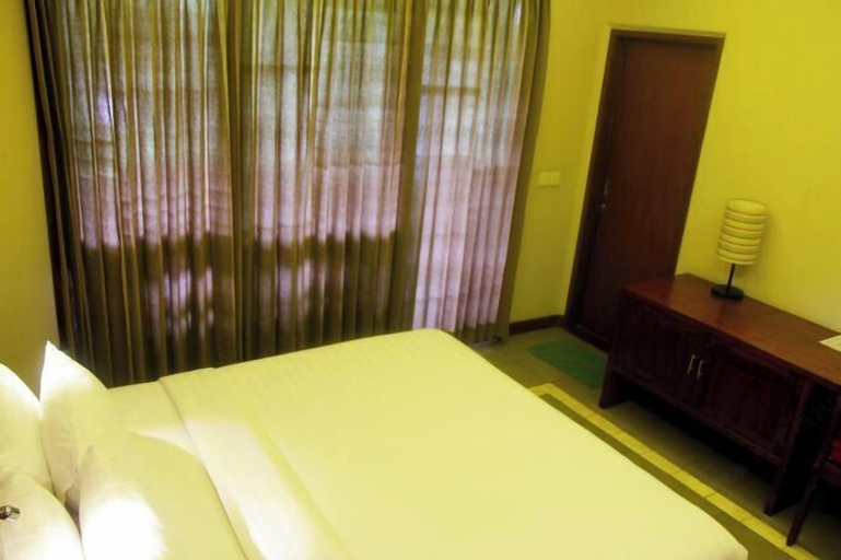 Bedroom 27