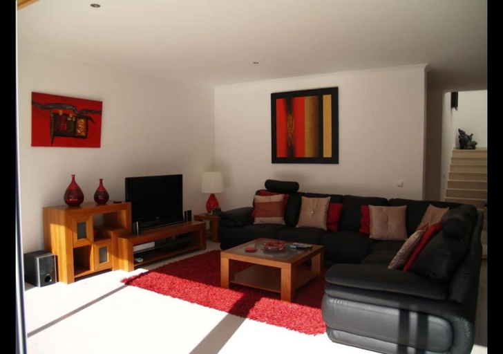 Others 5, Foz Villa, Caldas da Rainha