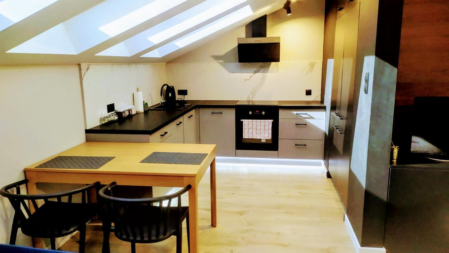 Others 4, Drzewna Apartamenty -Augustowska, Zielona