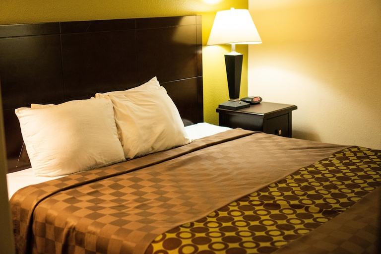 Bedroom 2, Rodeway Inn & Suites Corpus Christi Northwest, Nueces