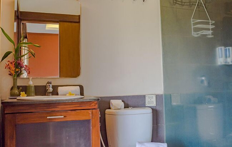 Bathroom 3