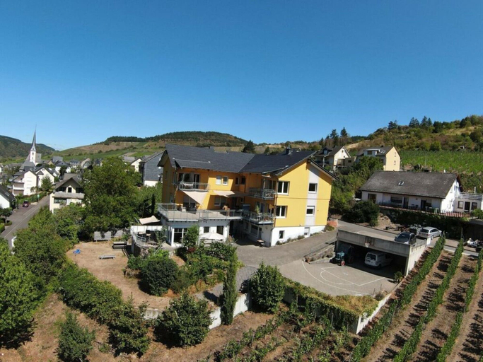 Exterior 2, Sonnenhof Holiday Apartment 4, Bernkastel-Wittlich