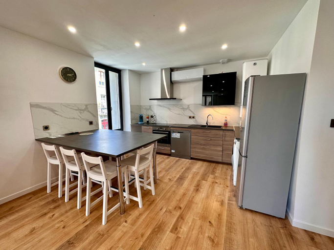 Kitchen 4, Les appartements du Palais, Aude