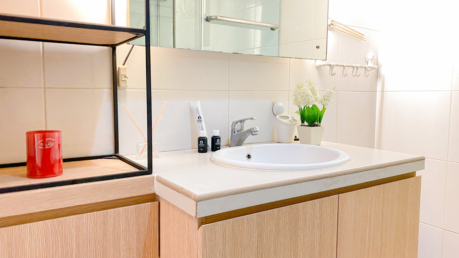 Bathroom 4